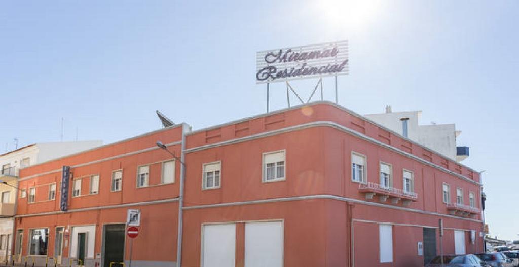 Hotel Residencial Miramar by Portugalferias Quarteira Exterior foto